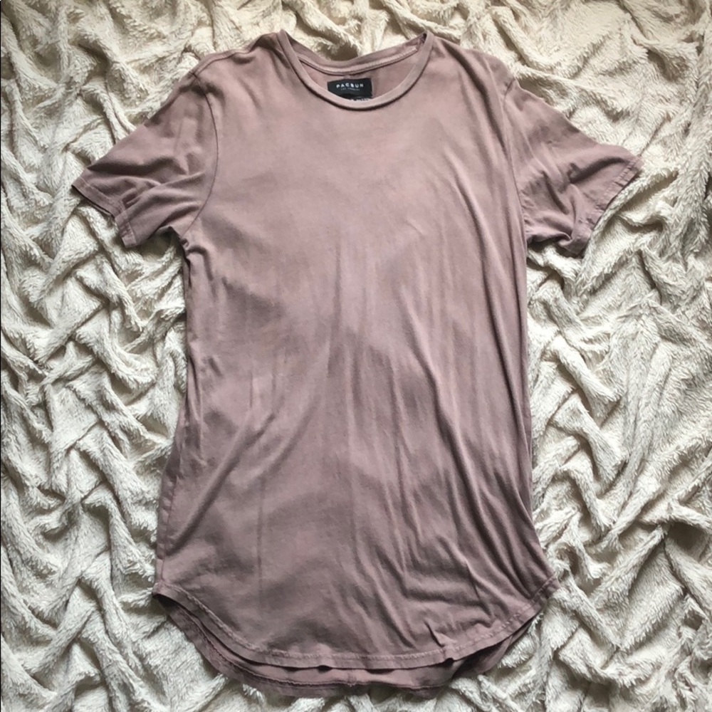Plain light purple tee